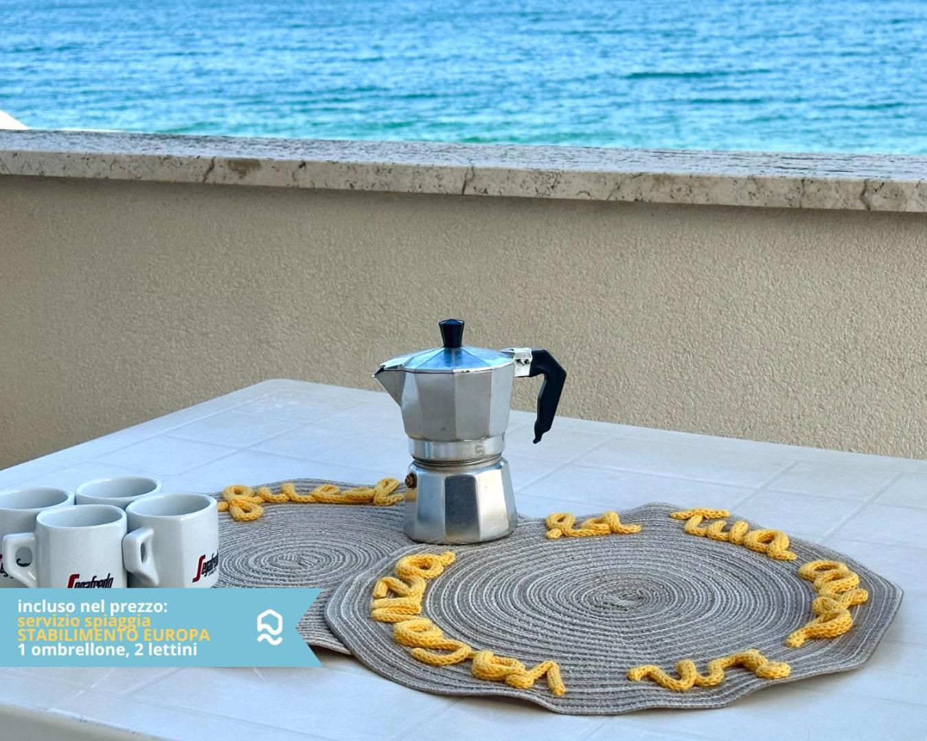 Rs321 - Marcelli, Trilocale Fronte Mare Con Spiaggia Inclusa Buitenkant foto